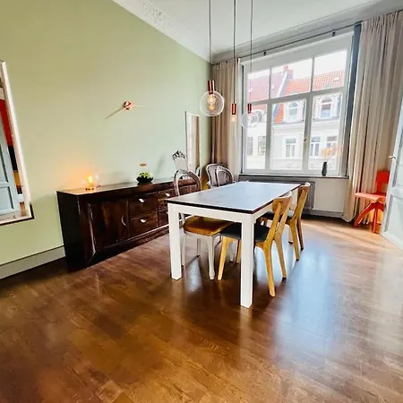 Contemporary Classic Apartment *